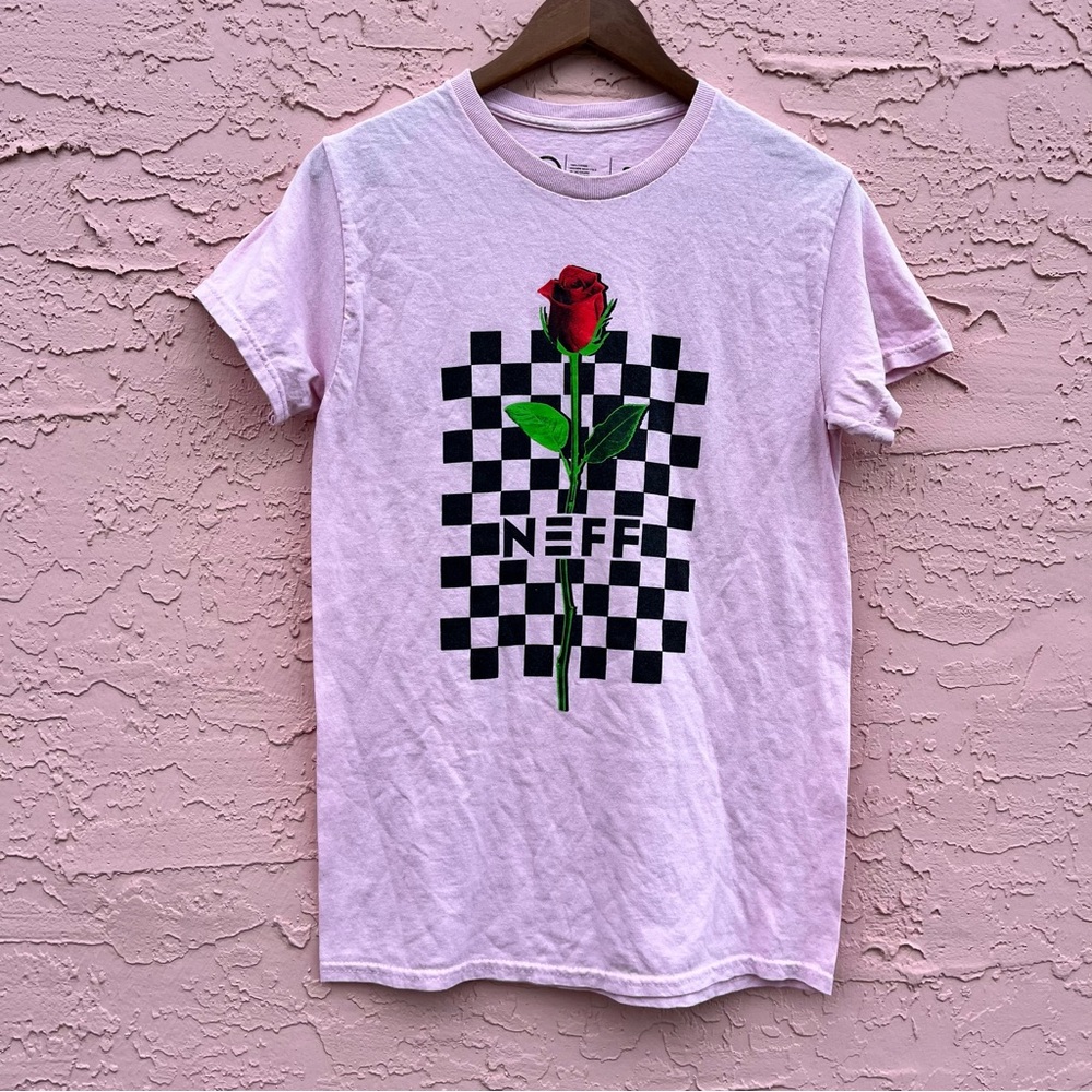 Neff Pink T-Shirt Checkerboard Rose Size Small